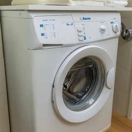 Center - In The Elegant Heart Of *